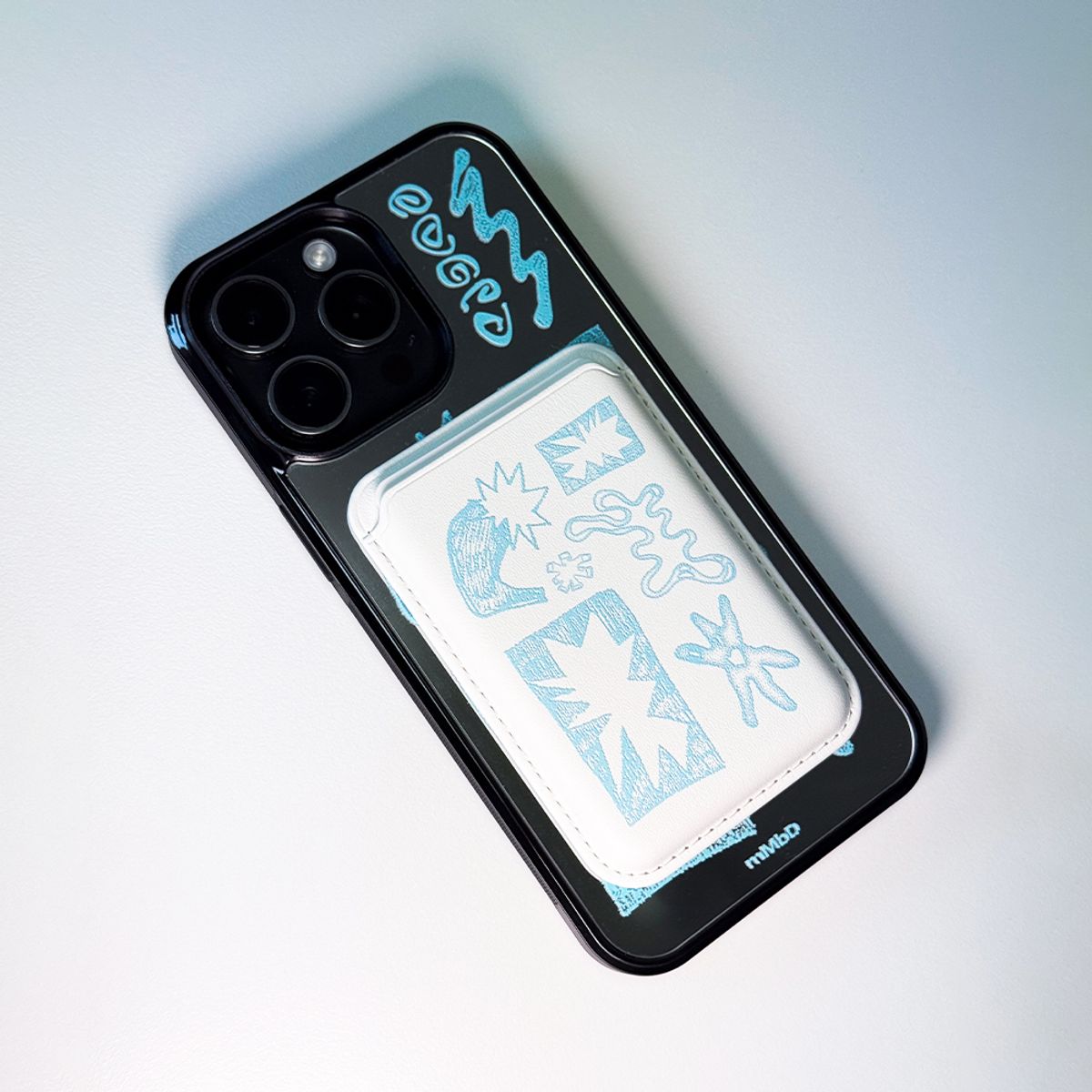 메모리즈바운더리(MEMORIESBOUNDARY) NEWTOPIA_BioDoodle Card Wallet (WH)