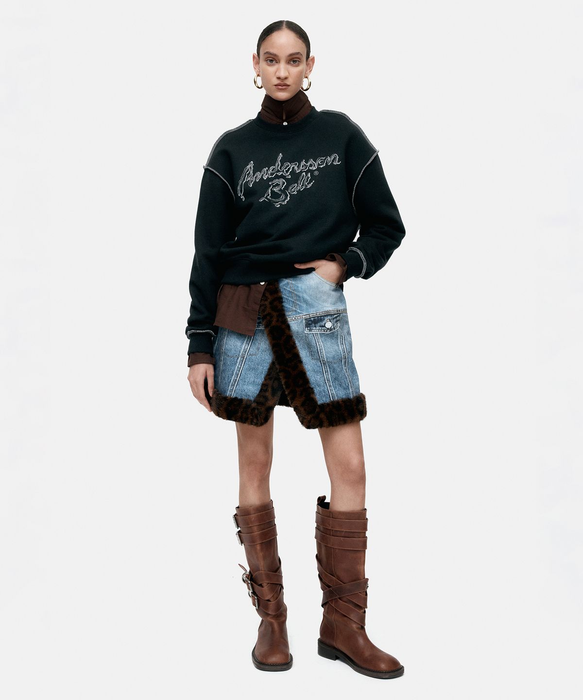 앤더슨벨(ADSB ANDERSSON BELL) UNISEX LIQUID LOGO SWEATSHIRT atb1378u(BLACK)