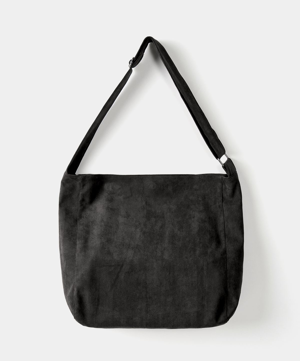 엑스컨테이너(EXCONTAINER) 뮤티드 스웨이드 크로스 백 (BLACK)