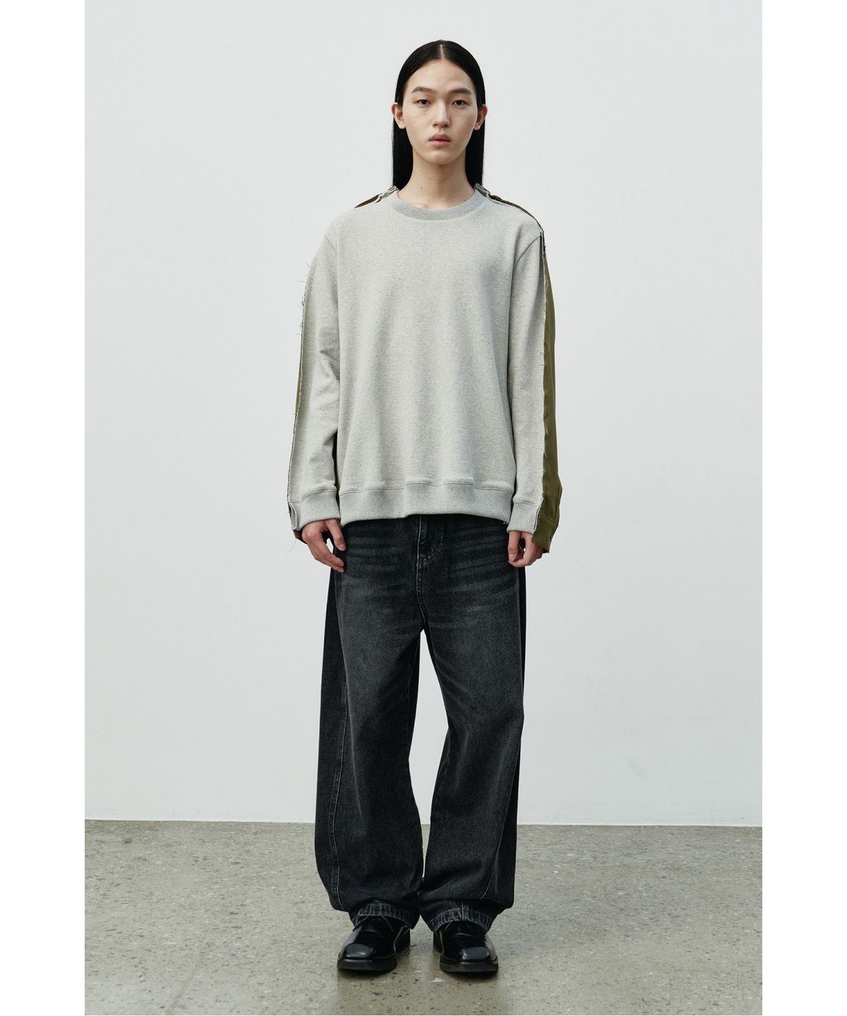 래코드(RECODE) Back-Paneled Sweatshirt RKTAA25608GYX