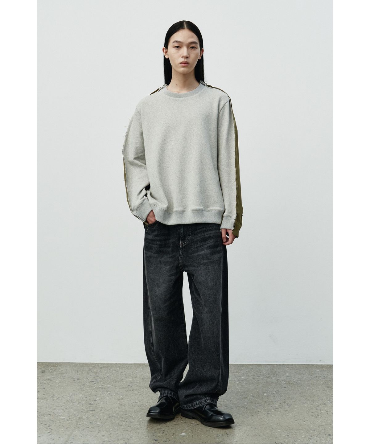 래코드(RECODE) Back-Paneled Sweatshirt RKTAA25608GYX