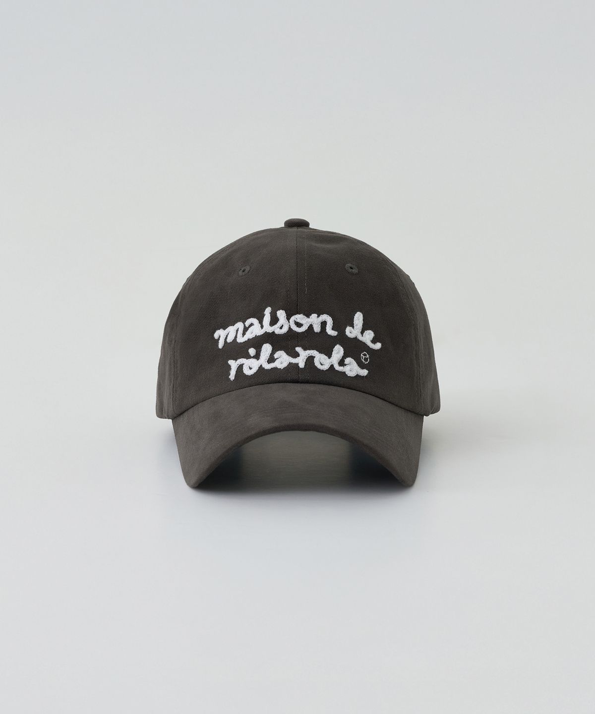 로라로라(ROLAROLA) MAISON DE ROLA EMBROIDERY CAP CHARCOAL GRAY