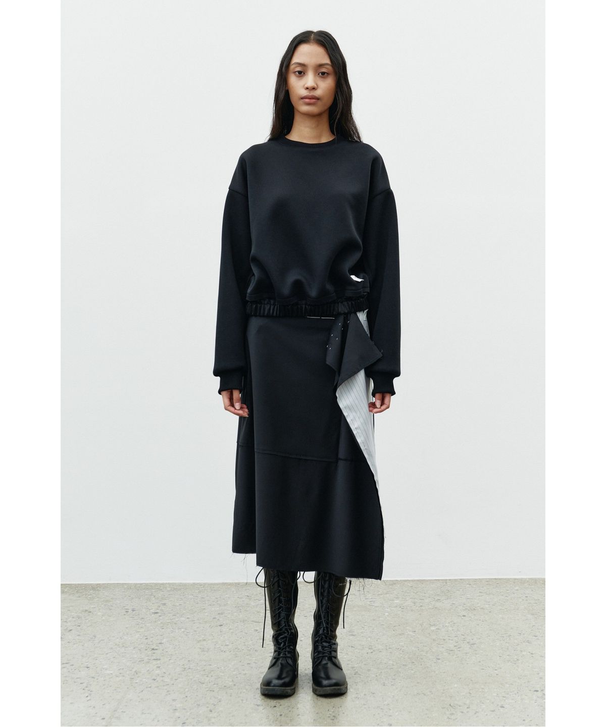 래코드(RECODE) Jacket Detail Fluttered Skirt RQKAA25533BKX