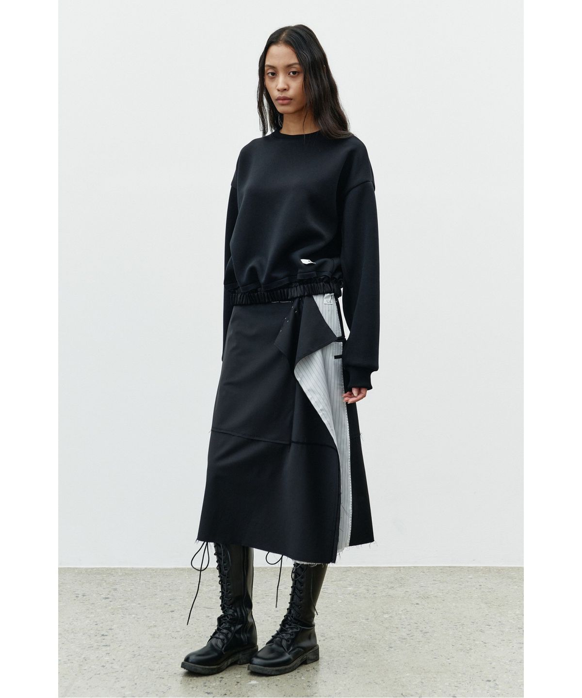 래코드(RECODE) Jacket Detail Fluttered Skirt RQKAA25533BKX