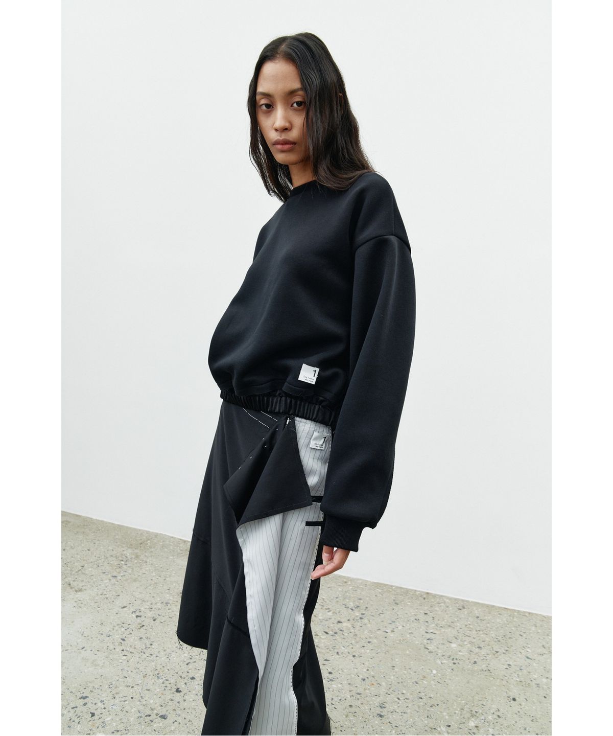래코드(RECODE) Jacket Detail Fluttered Skirt RQKAA25533BKX