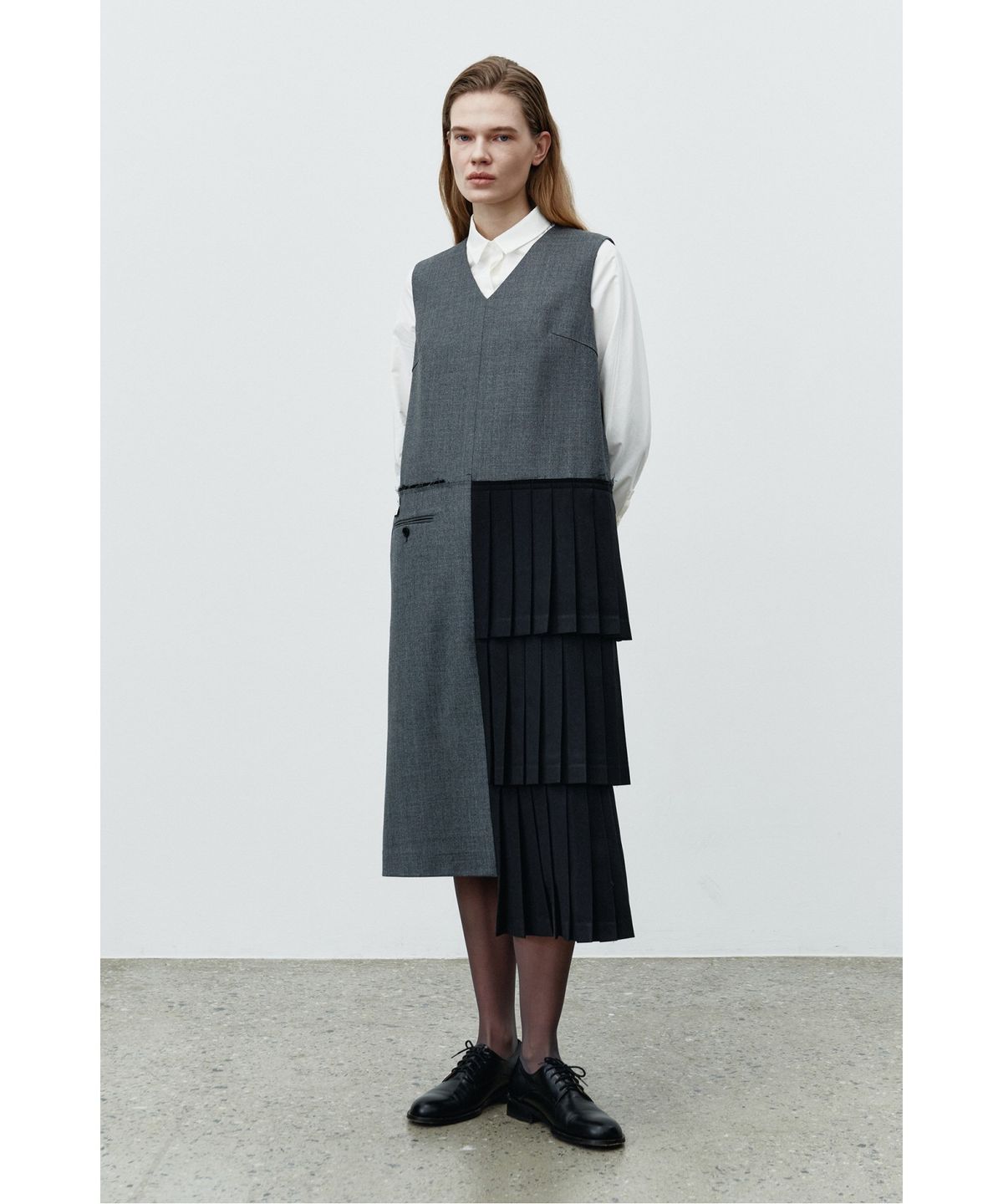 래코드(RECODE) Pleats Layered Sleeveless Dress RQDAA25540GYX