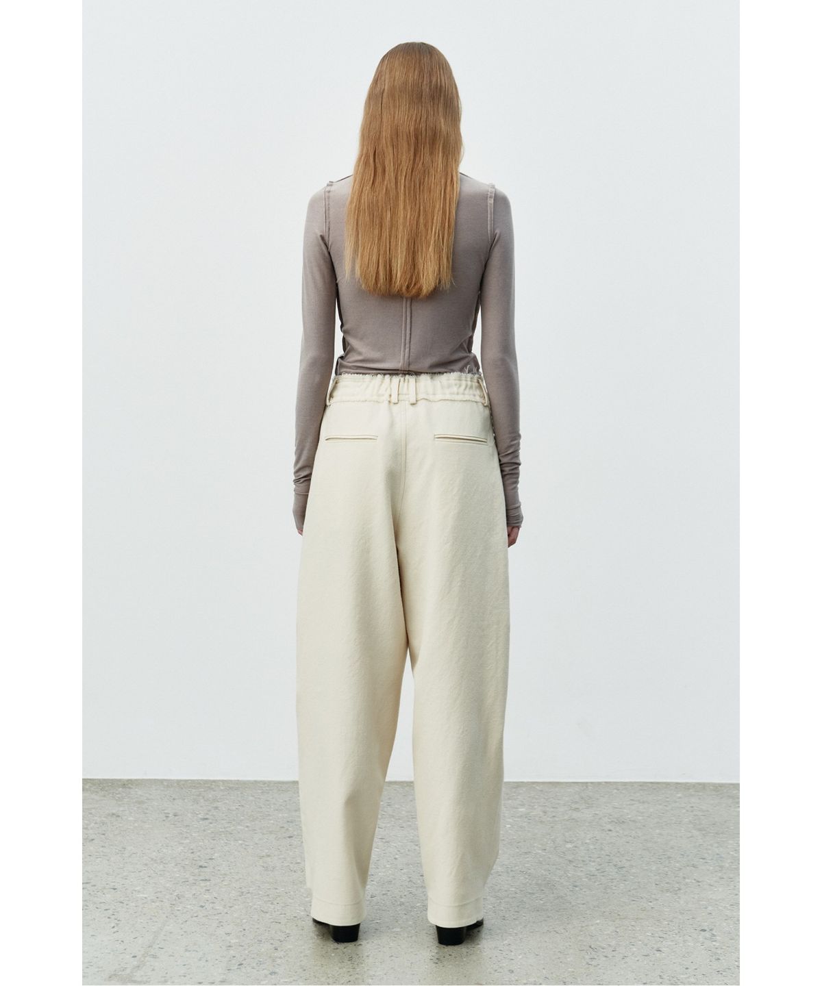 래코드(RECODE) Raw Edge Detail Long Sleeve Top RQTAA25520BEX