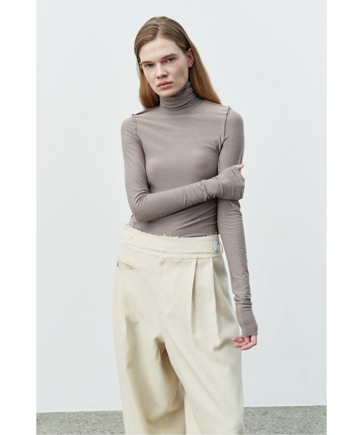 래코드(RECODE) Raw Edge Detail Long Sleeve Top RQTAA25520BEX