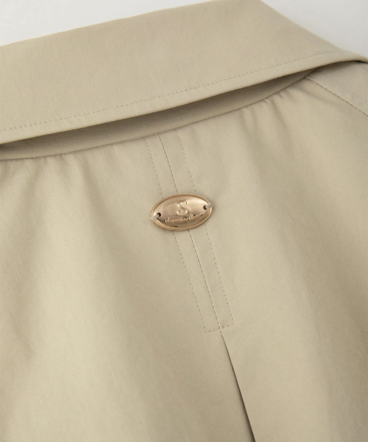 썸웨어버터(SOMEWHEREBUTTER) Mode Trench Coat - Beige
