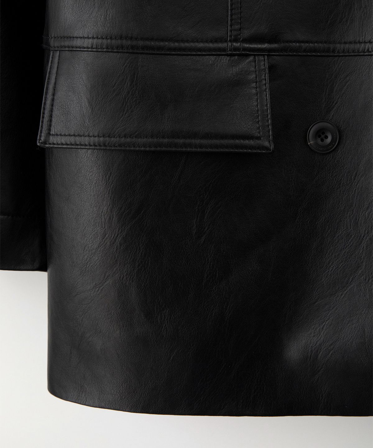 썸웨어버터(SOMEWHEREBUTTER) Folt Leather Jacket - Black