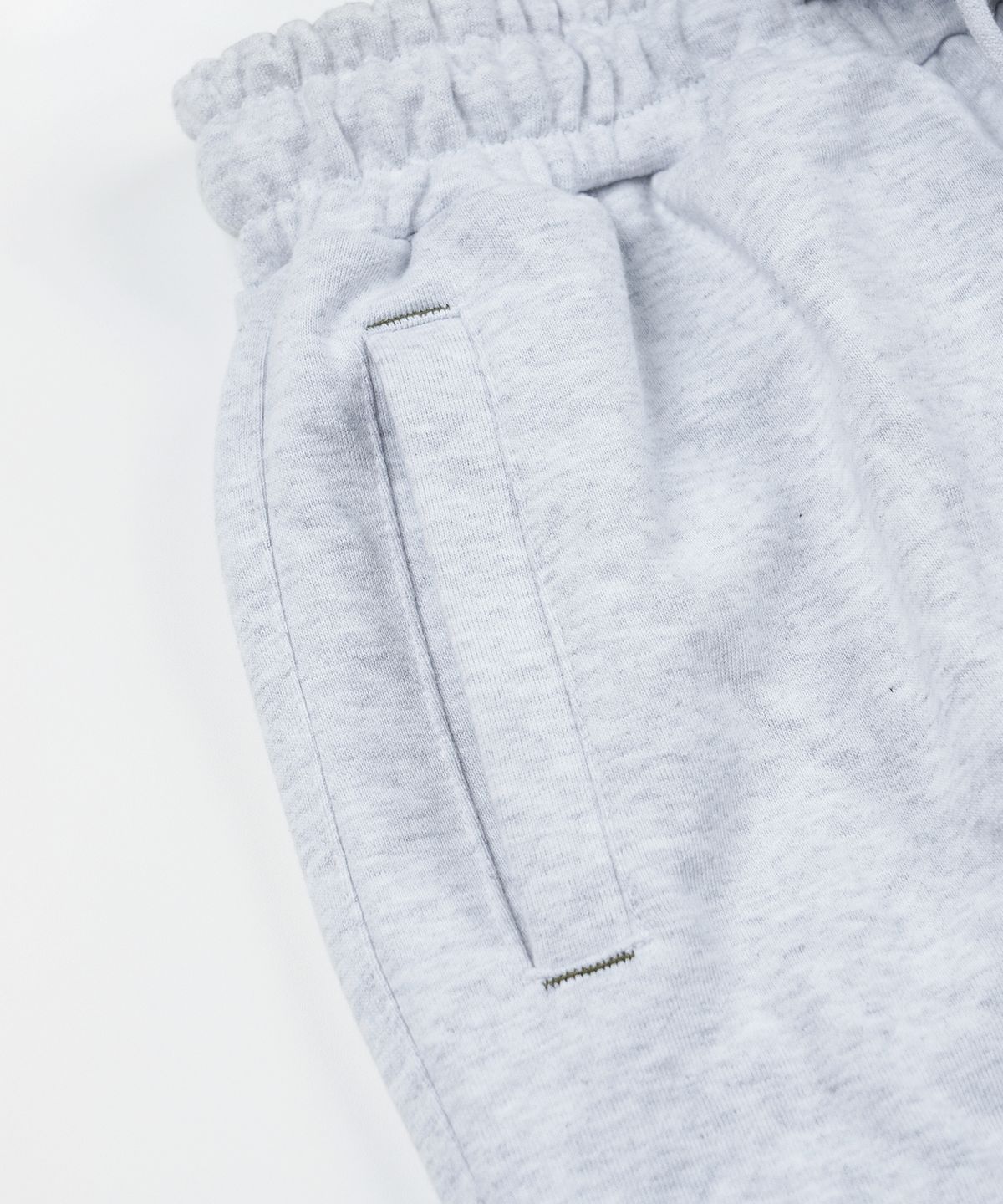 프리즘웍스(FRIZMWORKS) COVER STITCH SWEAT PANTS _ WHITE MELANGE