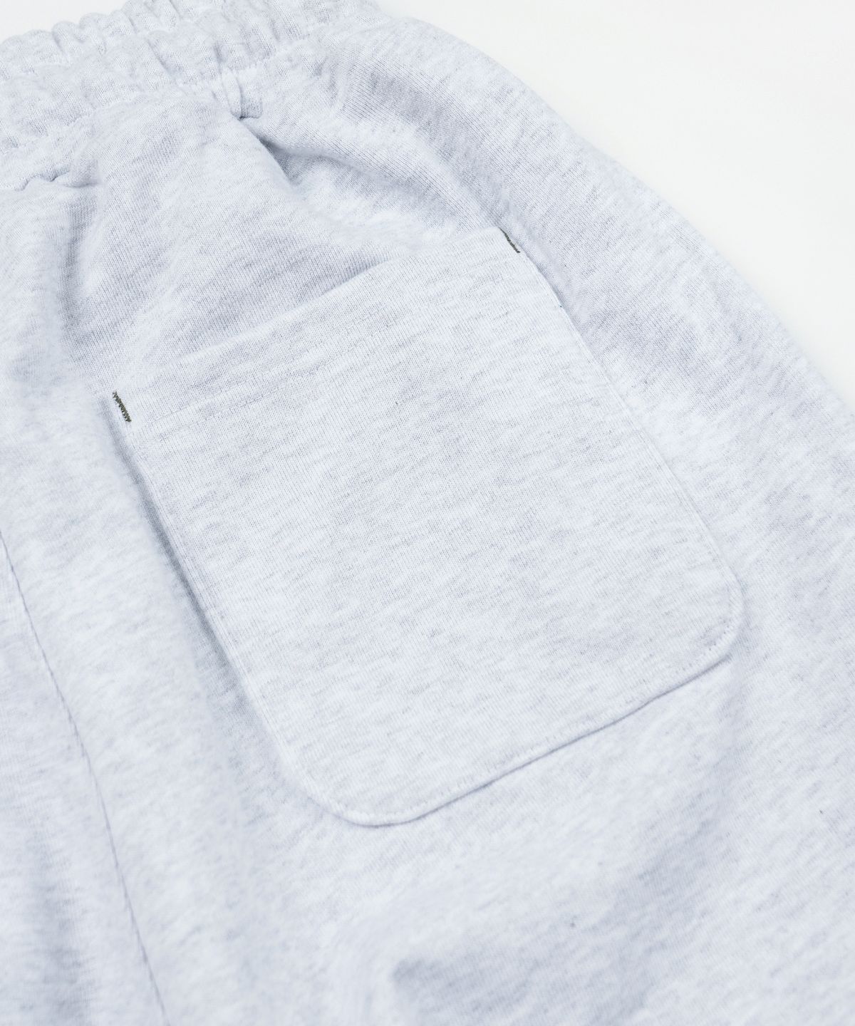 프리즘웍스(FRIZMWORKS) COVER STITCH SWEAT PANTS _ WHITE MELANGE