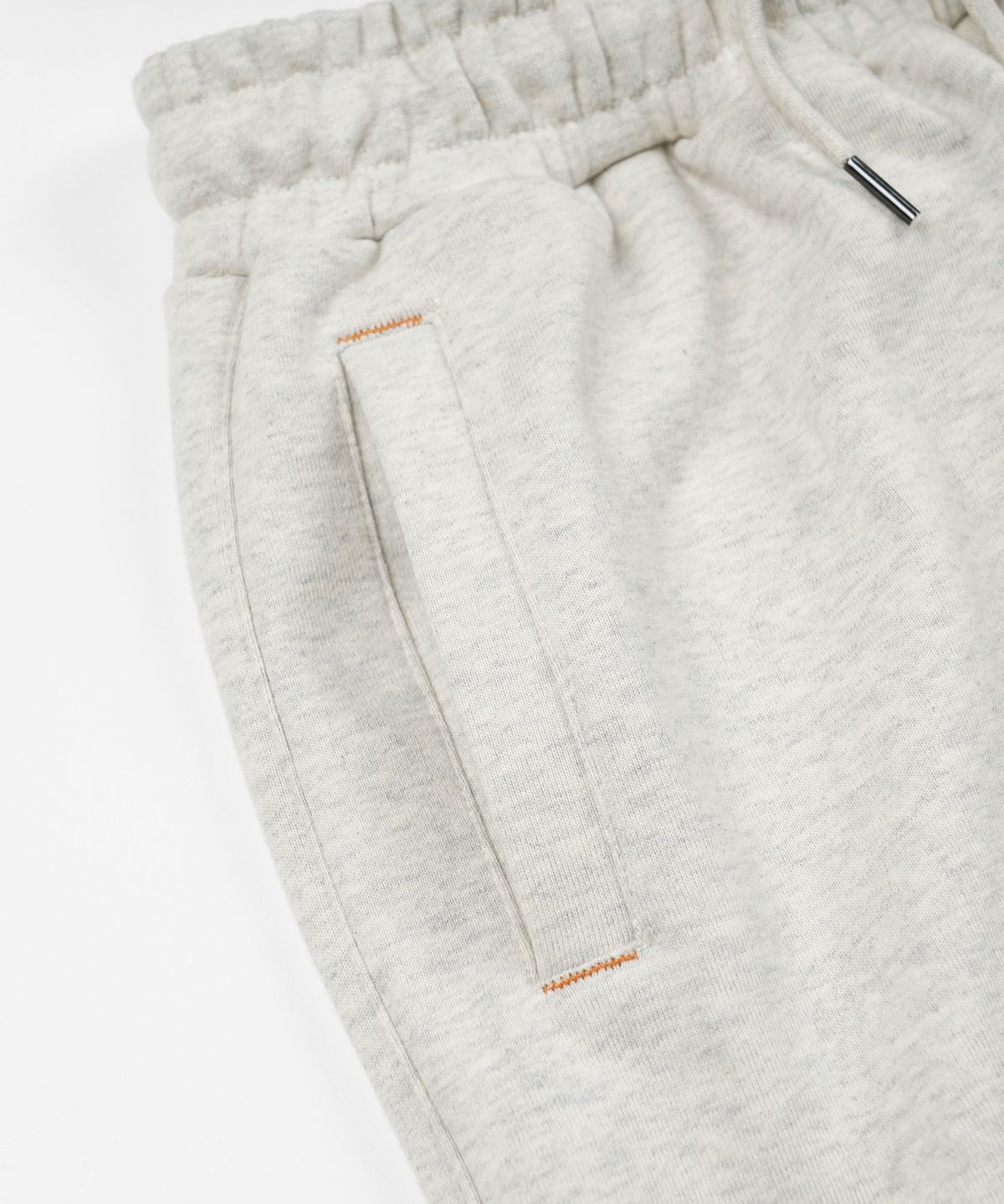 프리즘웍스(FRIZMWORKS) COVER STITCH SWEAT PANTS _ OATMEAL