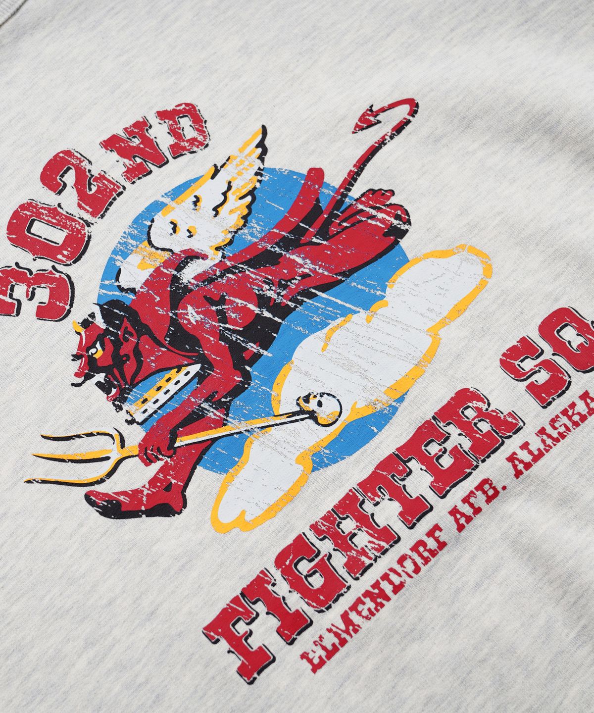 프리즘웍스(FRIZMWORKS) 302ND FIGHTER SQ SWEATSHIRT _ OATMEAL