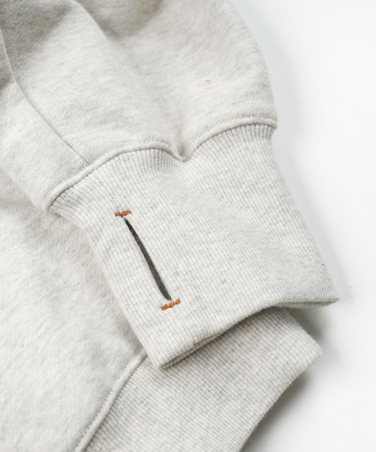 프리즘웍스(FRIZMWORKS) COVER STITCH SWEATSHIRT _ OATMEAL