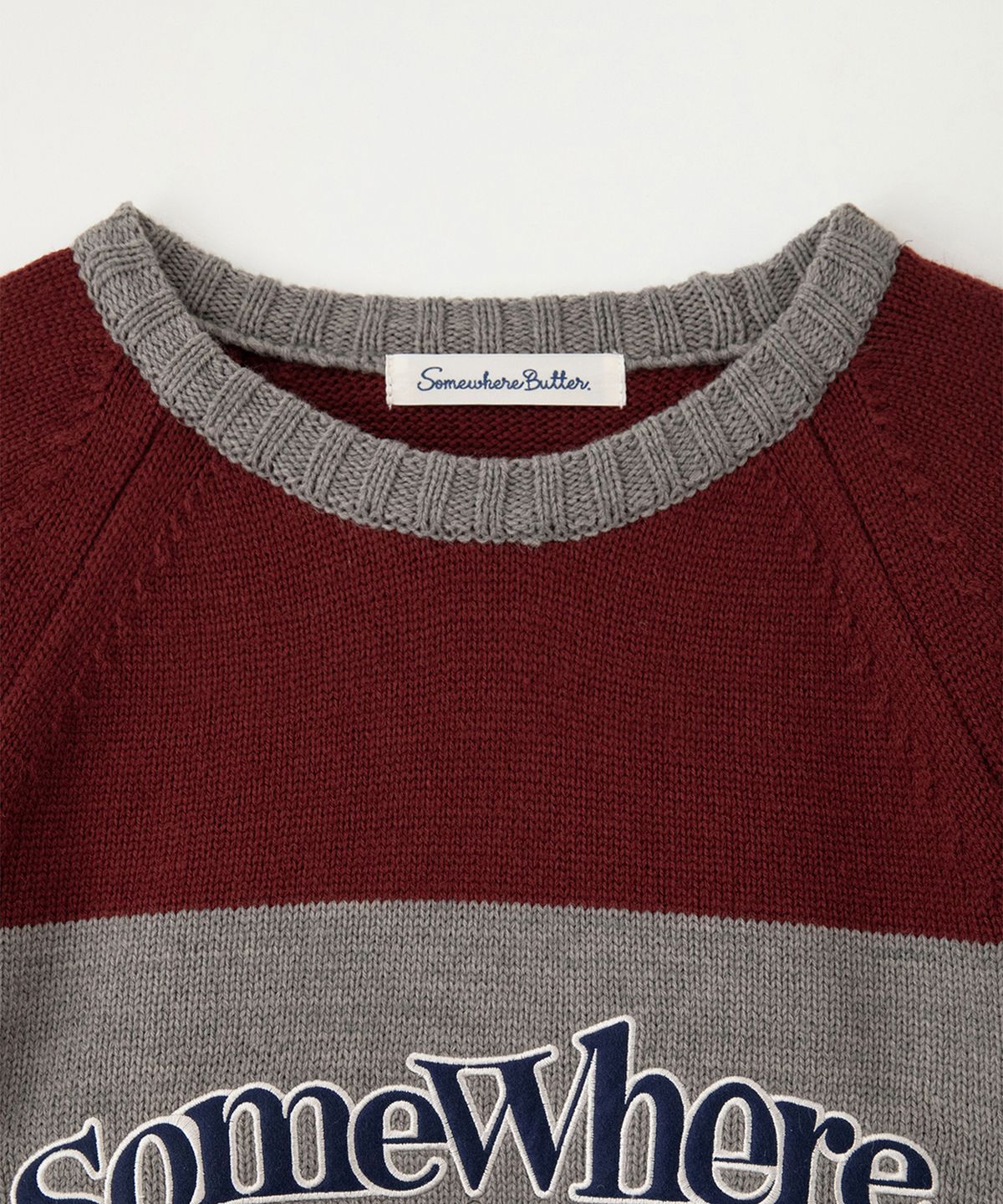 썸웨어버터(SOMEWHEREBUTTER) Casual Wave Logo Knit - Burgundy