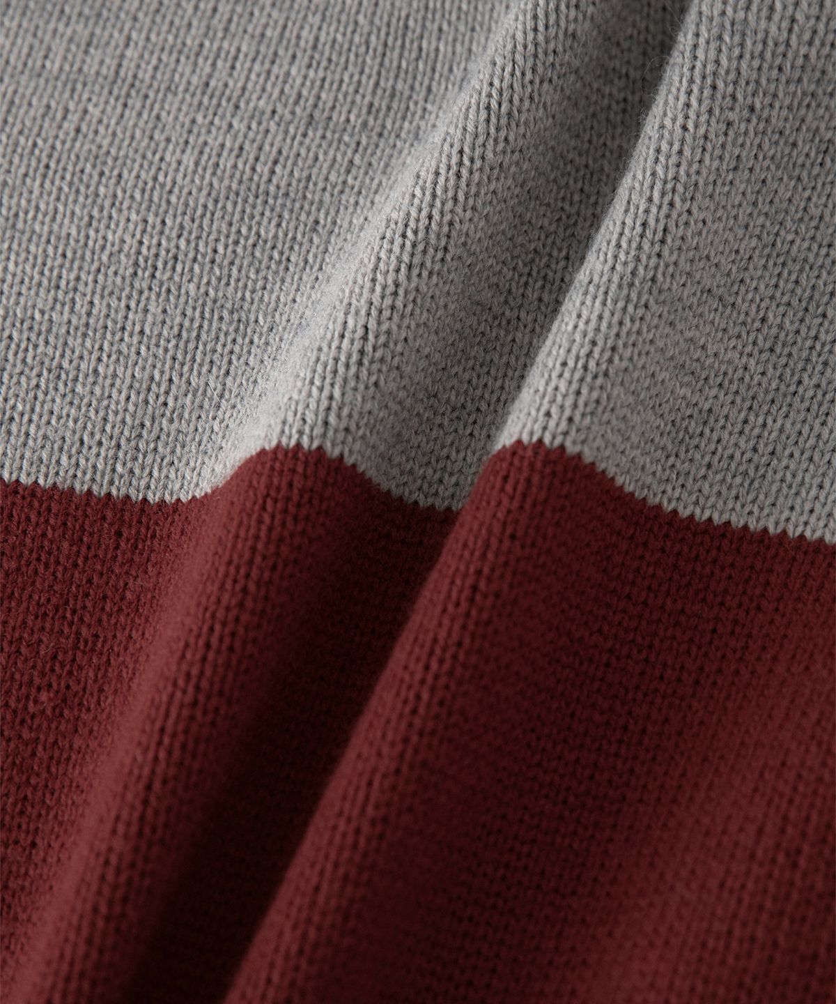 썸웨어버터(SOMEWHEREBUTTER) Casual Wave Logo Knit - Burgundy