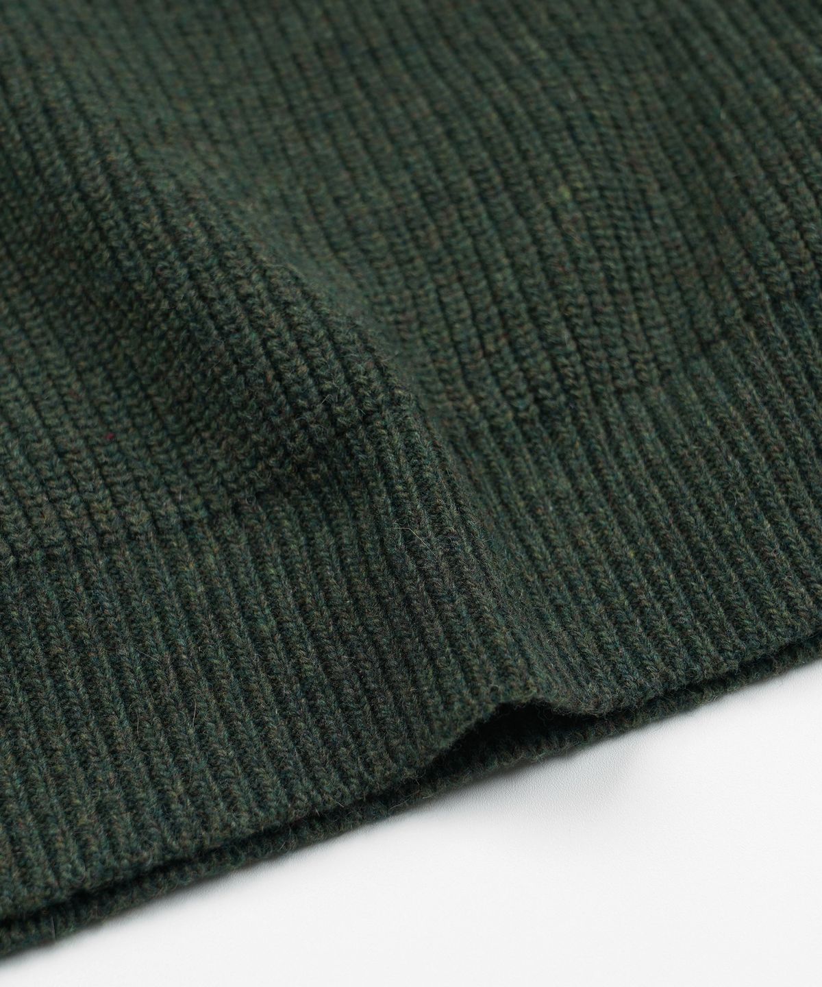 프리즘웍스(FRIZMWORKS) PATCH ROUND PULLOVER KNIT _ FOREST GREEN