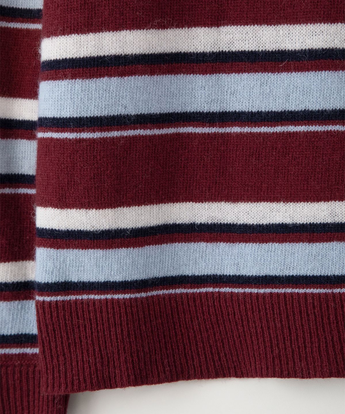 썸웨어버터(SOMEWHEREBUTTER) Cope Stripe Knit - Burgundy