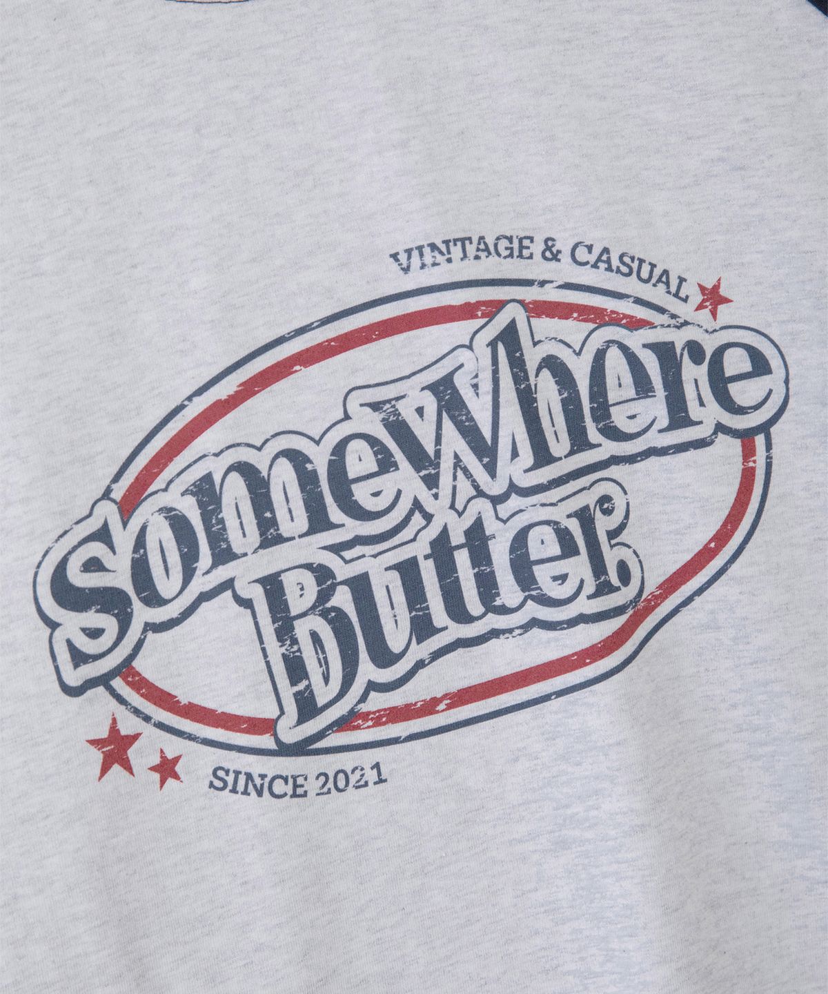 썸웨어버터(SOMEWHEREBUTTER) Wave Logo Raglan Long Top - White Melange(Navy)