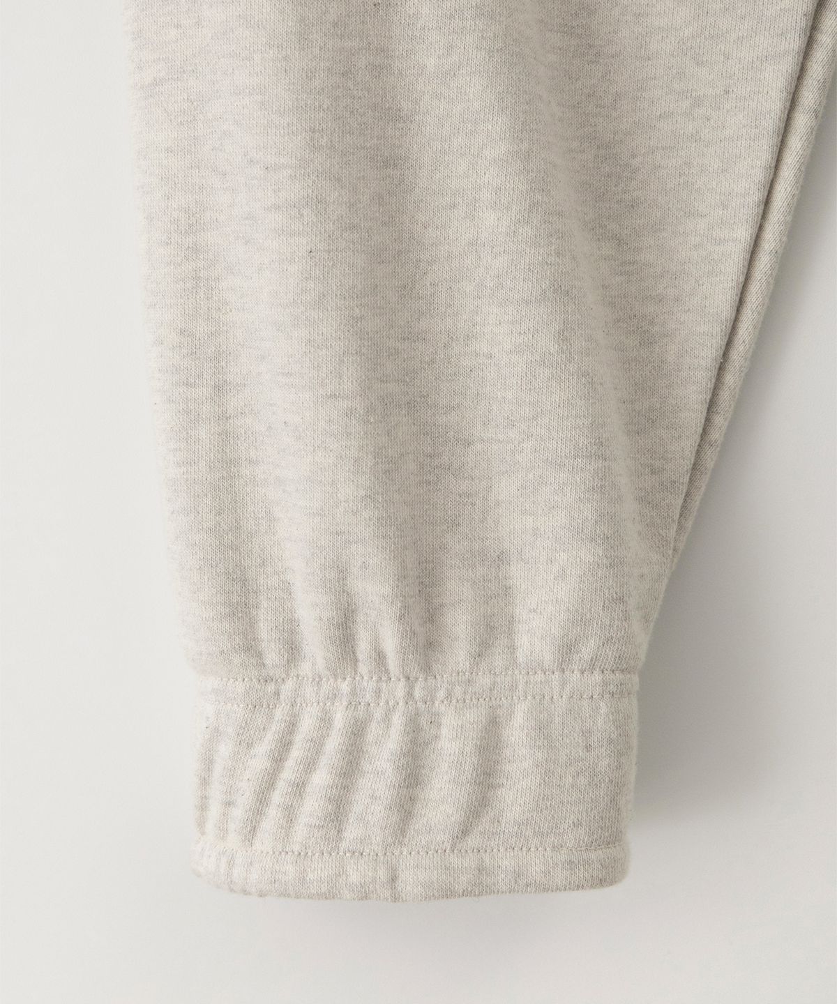 썸웨어버터(SOMEWHEREBUTTER) Banding Vintage Sweatshirt - Oatmeal
