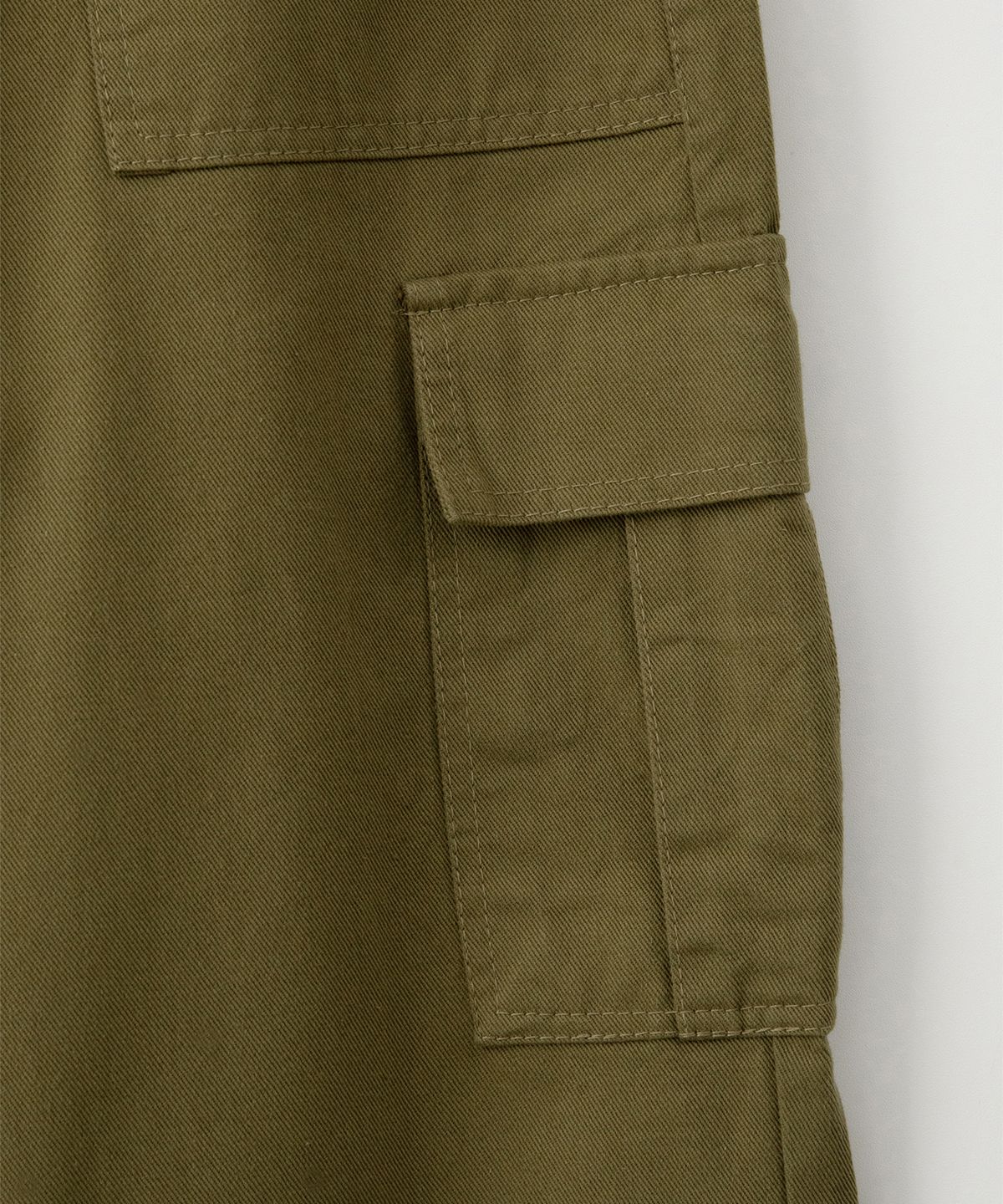썸웨어버터(SOMEWHEREBUTTER) Jeep Wide Cargo Pants - Khaki