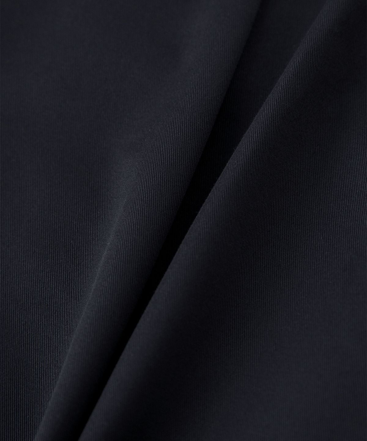 썸웨어버터(SOMEWHEREBUTTER) Dave Cotton Short Pants - Navy