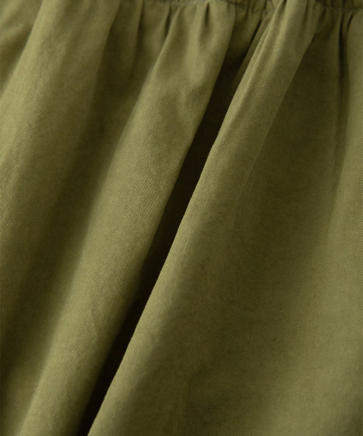 썸웨어버터(SOMEWHEREBUTTER) Soy Shirring Mini Skirt - Khaki