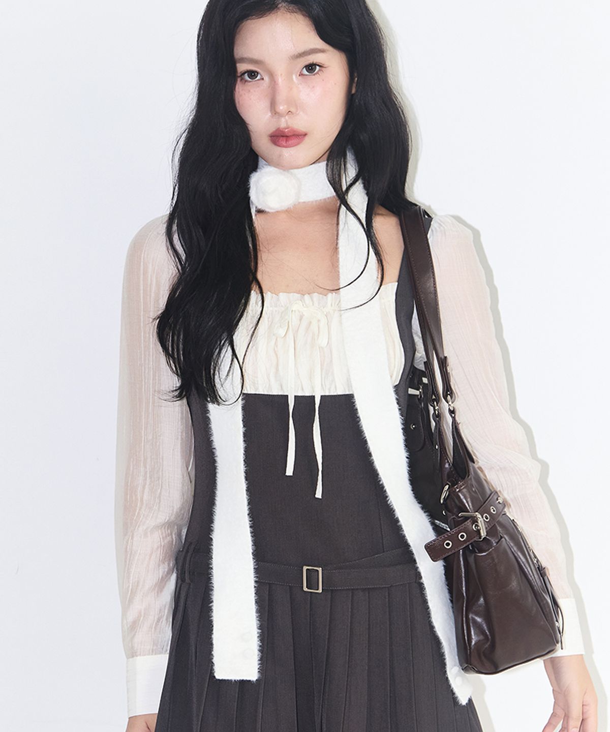 일리고(ILLIGO) 플레르 앙고라 머플러 화이트