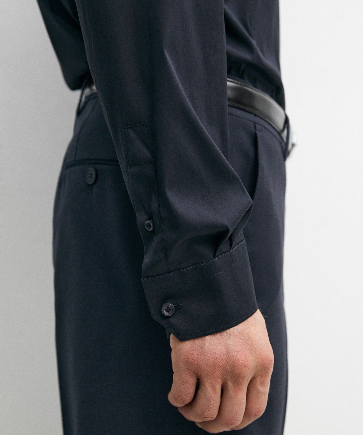 마시모두띠(MASSIMO DUTTI) 슬림핏 스트레치 셔츠