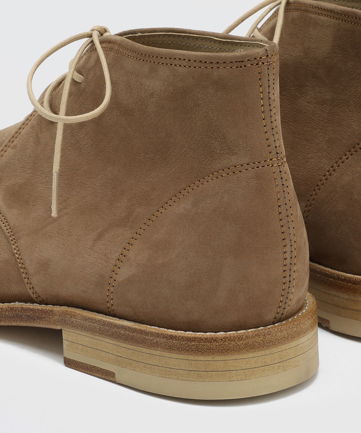 피렌체 아뜨리에(FIRENZE ATELIER) [홍창] 앵클라인 솔리드 처커부츠 2700 [BEIGE NUBUCK]