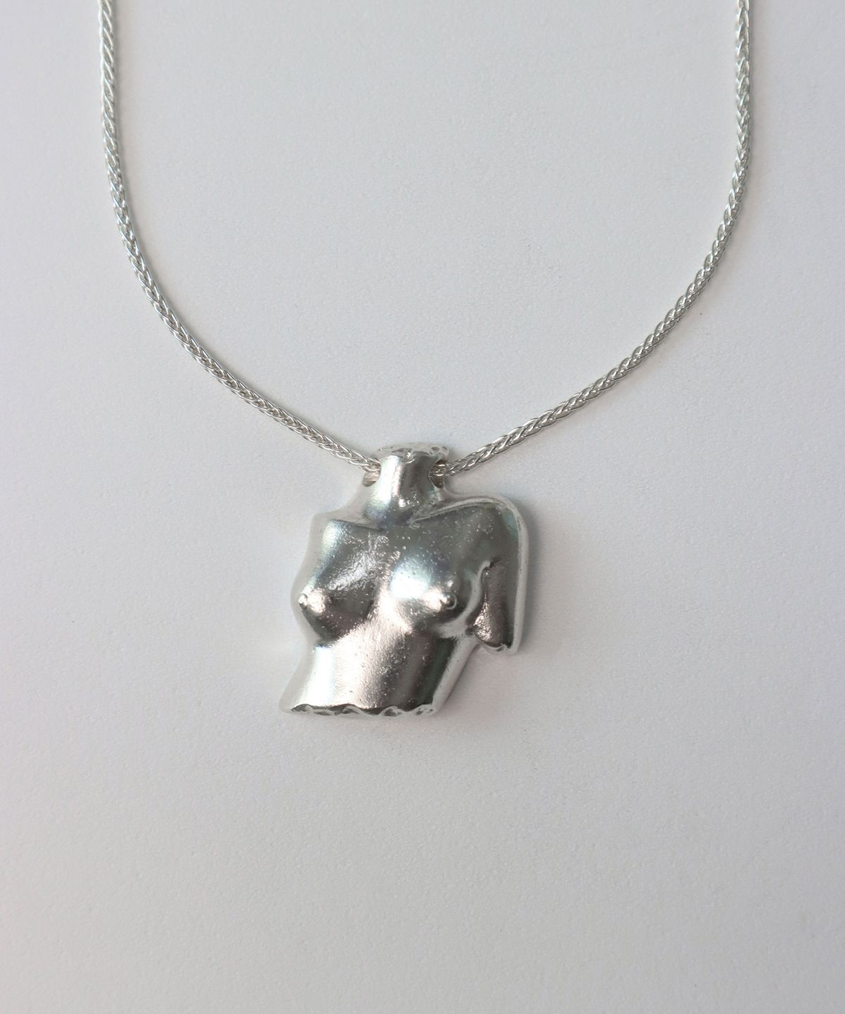 뷰린(BURIN) 유영 Half torso Necklace