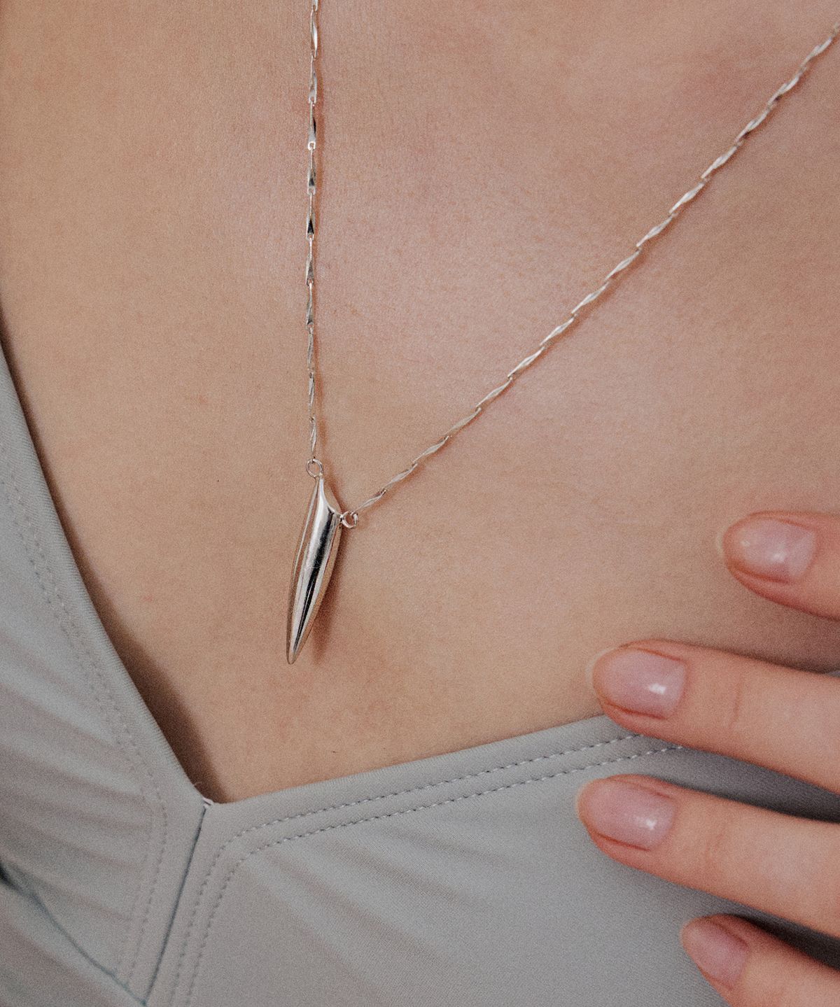 뷰린(BURIN) 유영 Anti torso Necklace