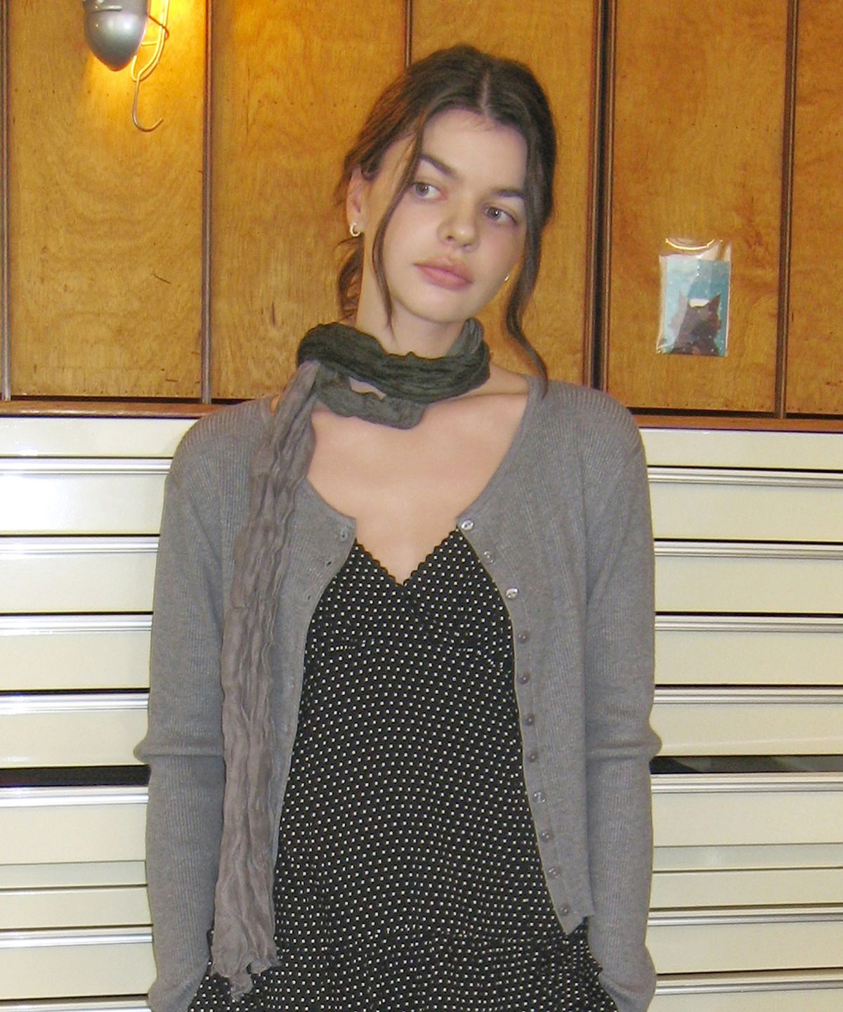후아유(WHO.A.U) Ribbed Button Cardigan / WHCKG4822F