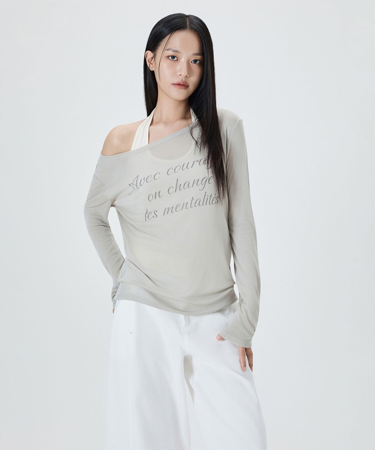미쏘(MIXXO) 시스루 레터링 티셔츠_MIWLWF909A