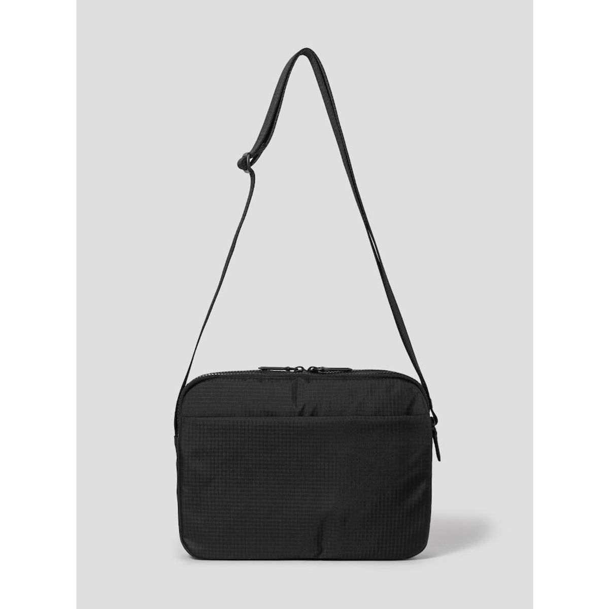 빈폴 액세서리(BEANPOLE ACCESSORY) 디노 가로메신저  블랙