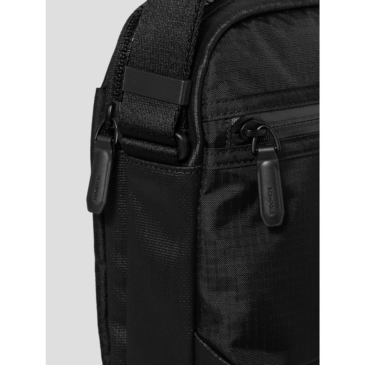 빈폴 액세서리(BEANPOLE ACCESSORY) 디노 가로메신저  블랙