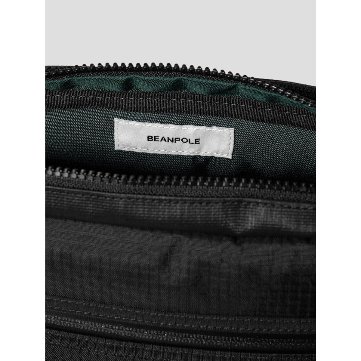 빈폴 액세서리(BEANPOLE ACCESSORY) 디노 가로메신저  블랙