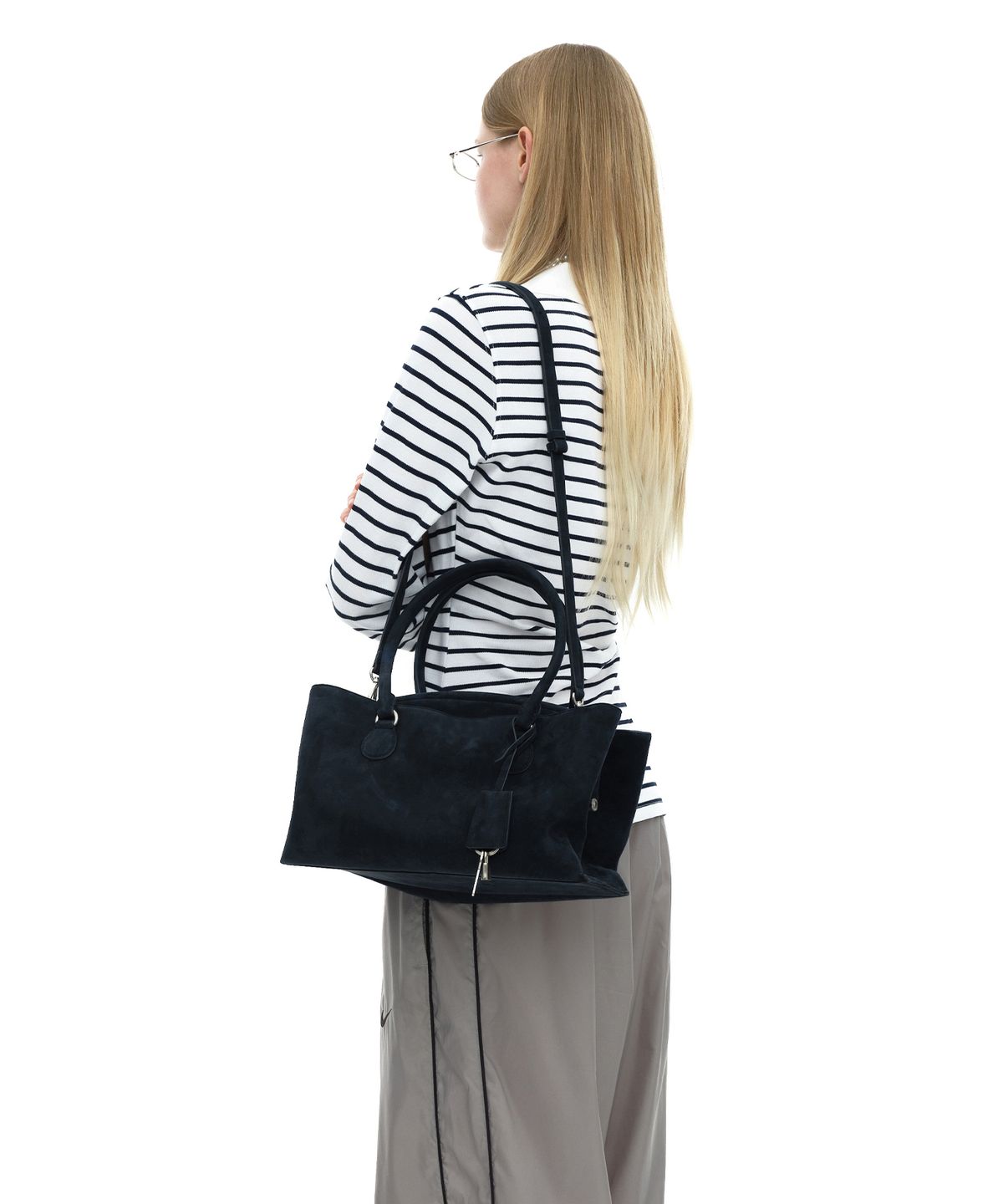 오소이(OSOI) SHELL BROT [SUEDE NAVY]