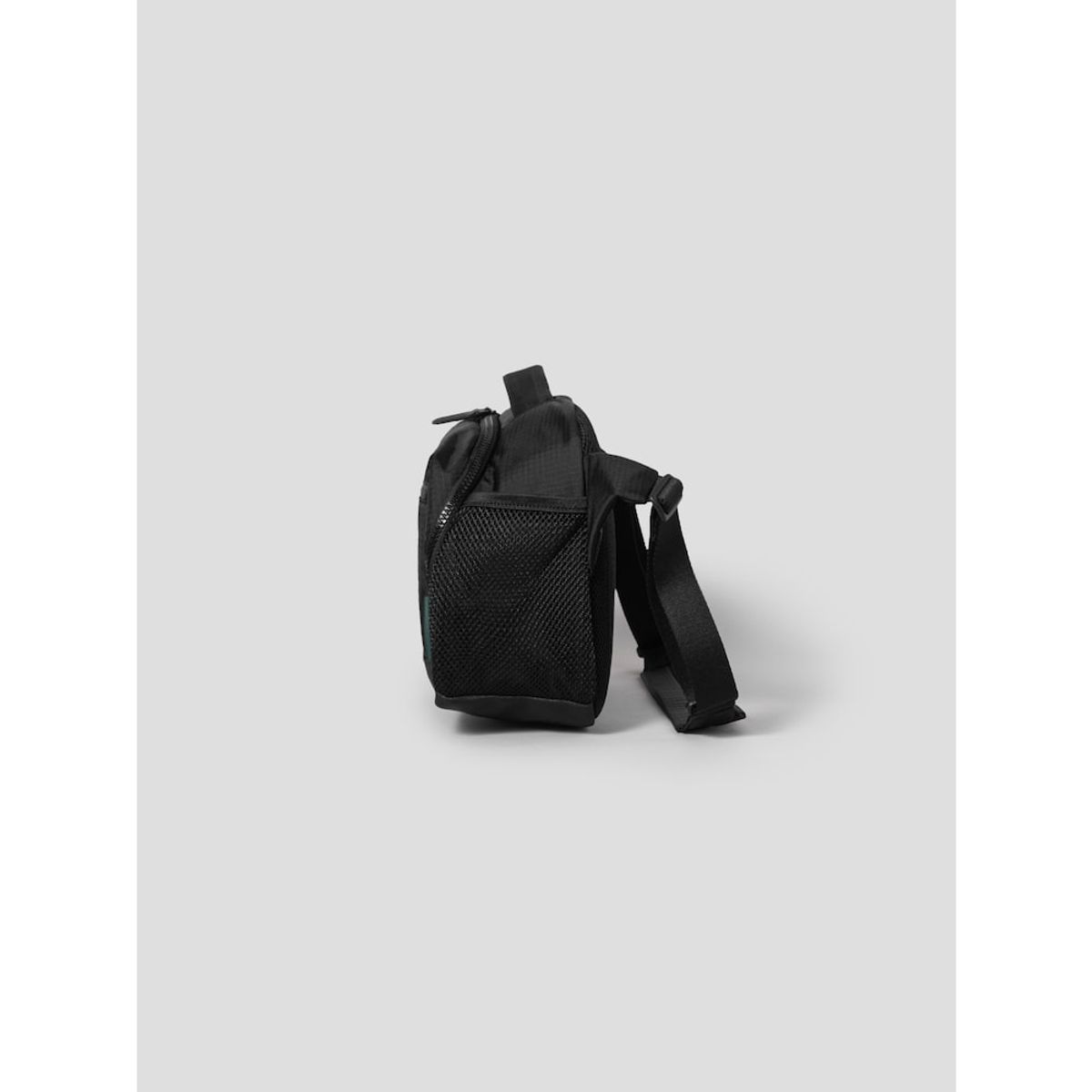 빈폴 액세서리(BEANPOLE ACCESSORY) 디노 슬링백  블랙