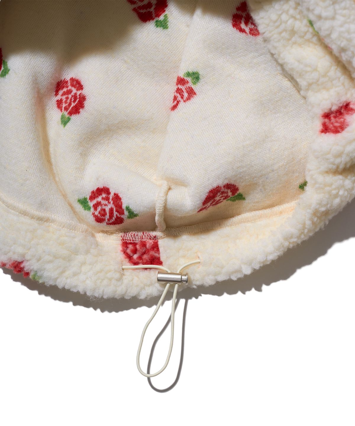 유희(YOUHEE) ROSE PATTERN FLEECE ANORAK IVORY
