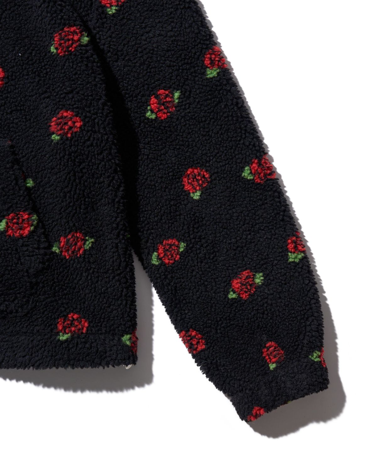 유희(YOUHEE) ROSE PATTERN FLEECE ANORAK BLACK