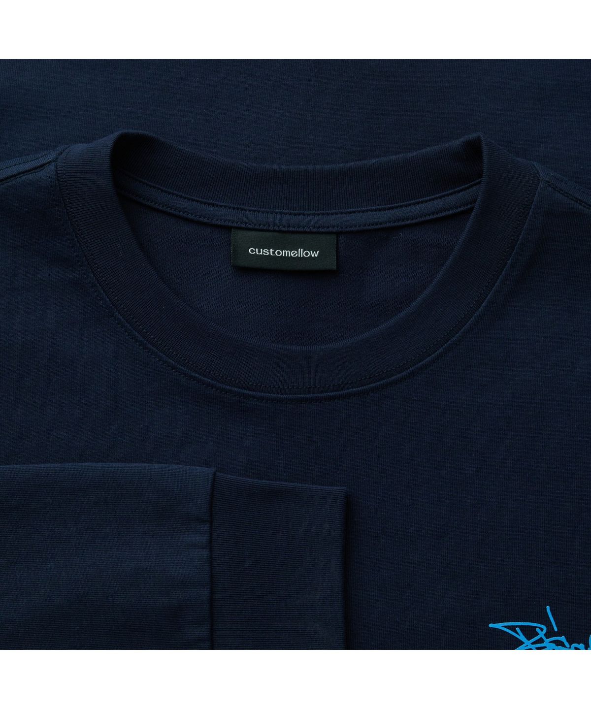 커스텀멜로우(CUSTOMELLOW) [BISCO SMITH] Navy Graphic T-shirt CWTAW25916NYX
