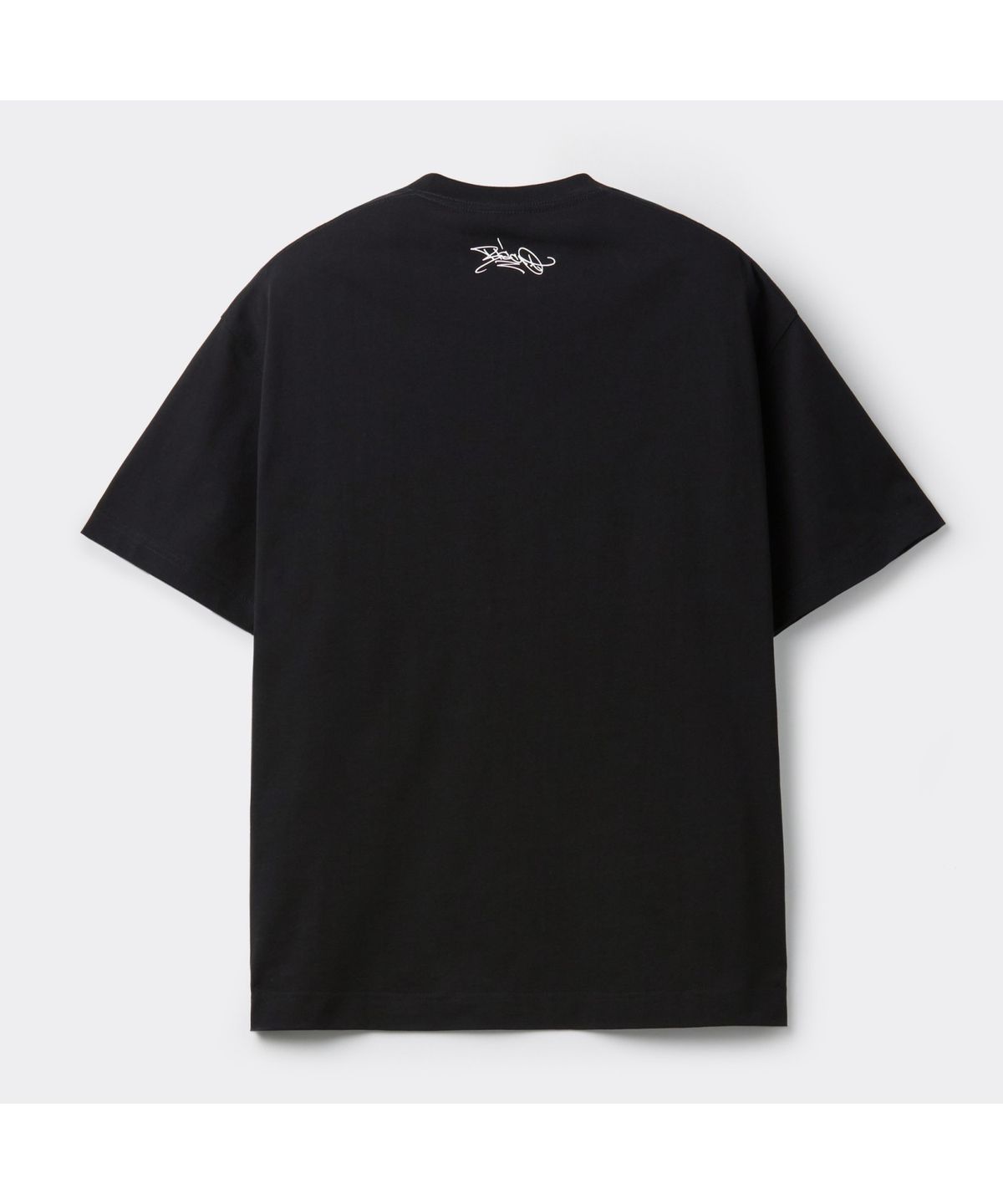 커스텀멜로우(CUSTOMELLOW) [BISCO SMITH] Black Graphic Half Sleeve T-shirt CWTAW25911BKX