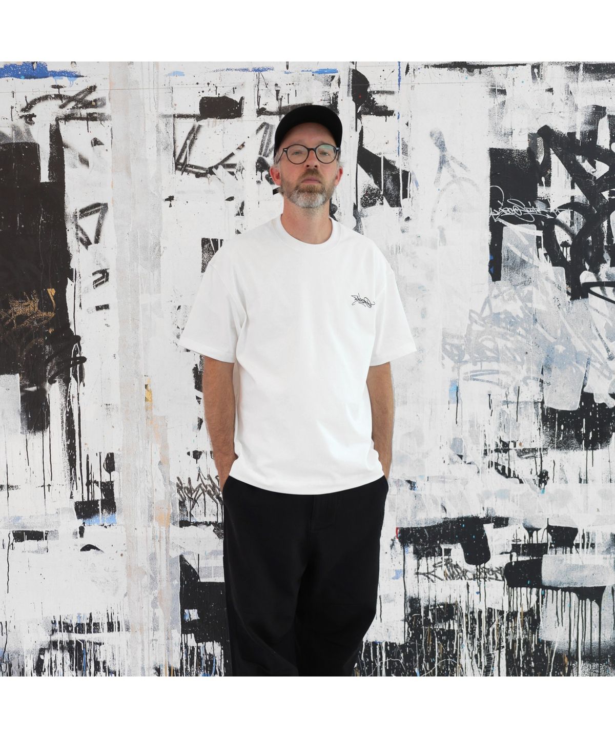 커스텀멜로우(CUSTOMELLOW) [BISCO SMITH] White Graphic Half Sleeve T-shirt CWTAW25913WHX