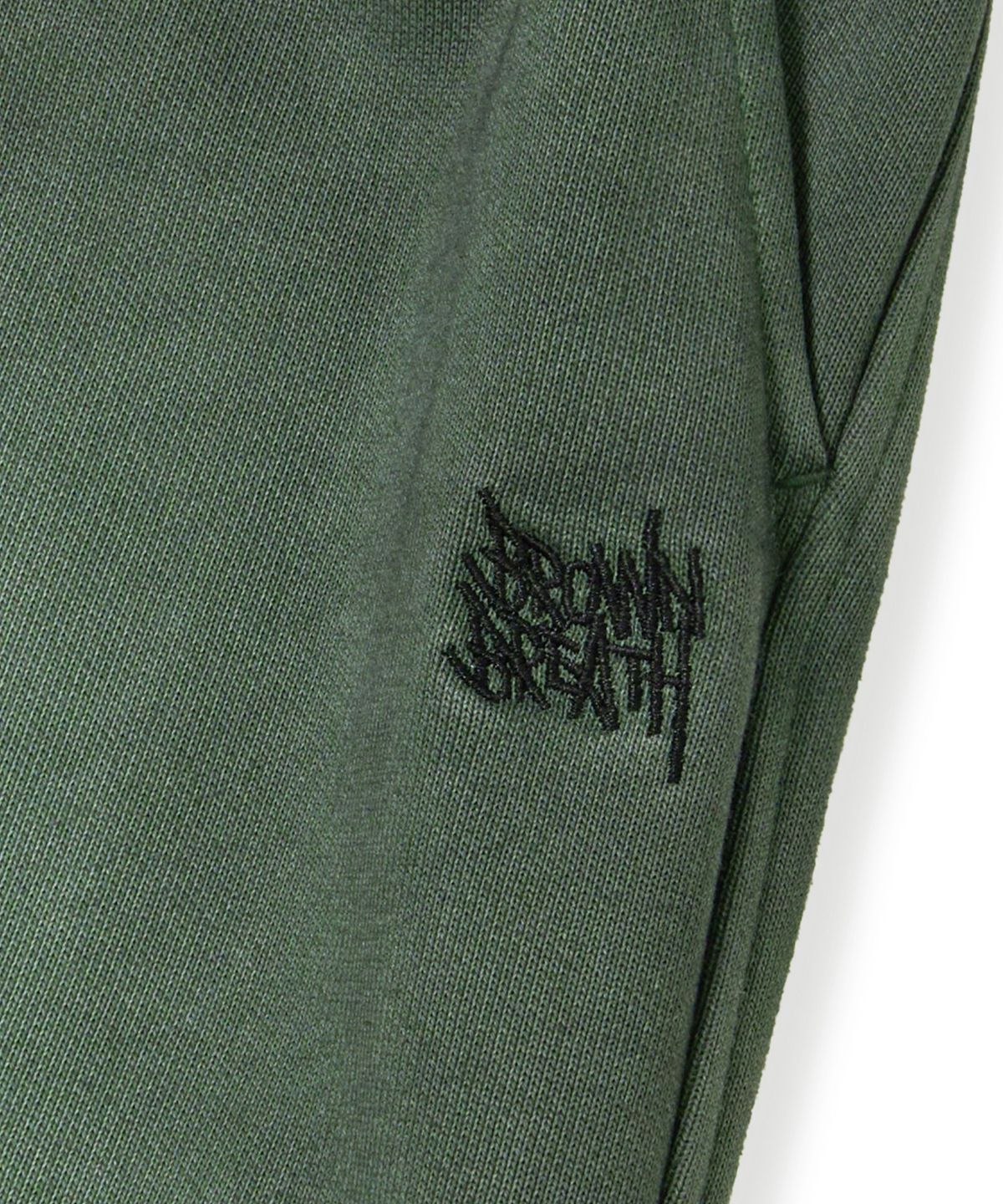 브라운브레스(BROWNBREATH) W TAG DIRTY SWEAT PANTS - KHAKI