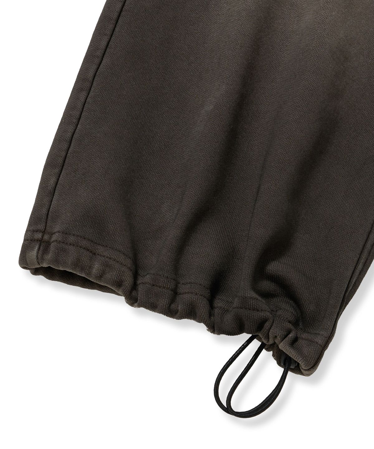 브라운브레스(BROWNBREATH) W TAG DIRTY SWEAT PANTS - BROWN