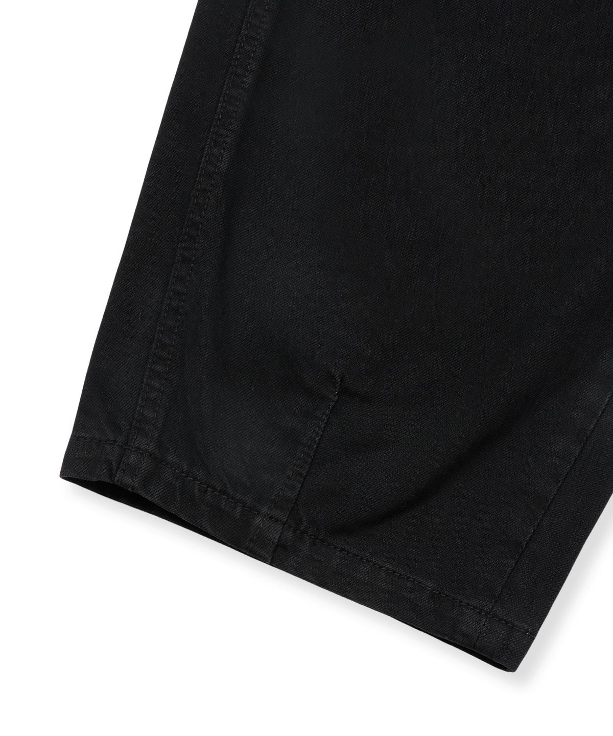 브라운브레스(BROWNBREATH) CURVED DENIM PANTS - BLACK