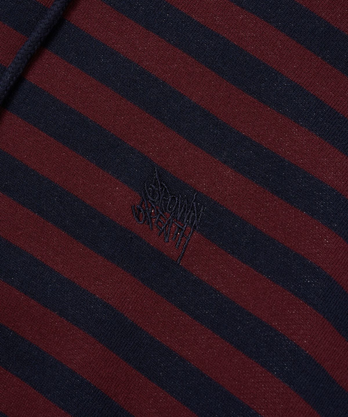 브라운브레스(BROWNBREATH) STRIPE TAG HOODIE - BURGUNDY