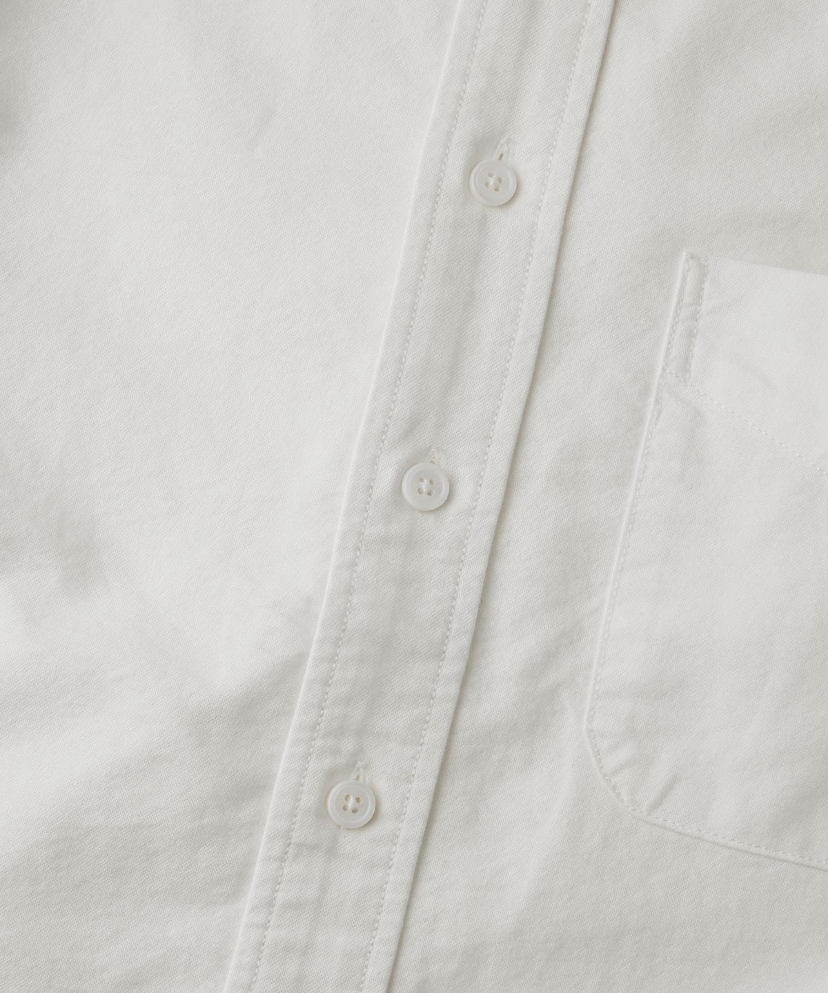 아웃스탠딩(OUTSTANDING) VINTAGE OXFORD BD SHIRT_OFF WHITE